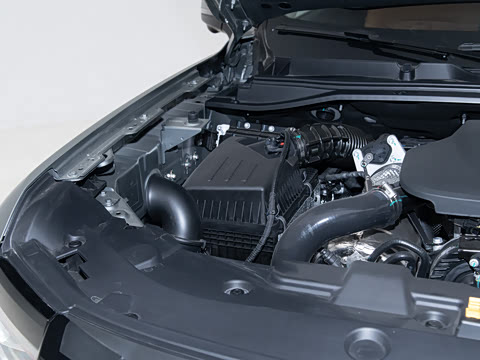 2025�� 2.0T�Զ�������Ӣ�� ����