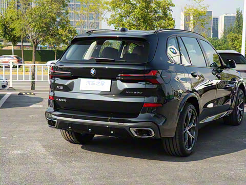 2023�� xDrive 30Li ������M�˶���ҹ��װ