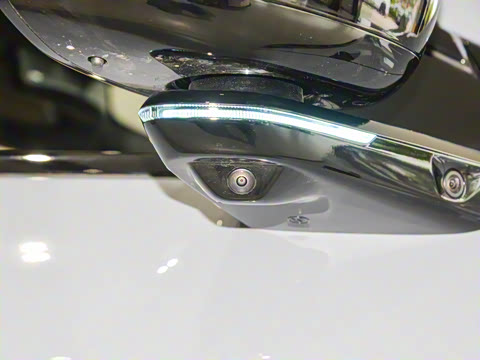 2025�� 702 �������� Max