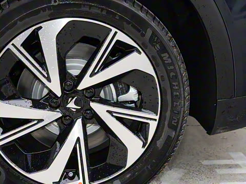 2022�� 525S 175kW