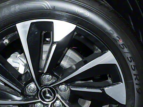 2023�� 2.5L ���а�