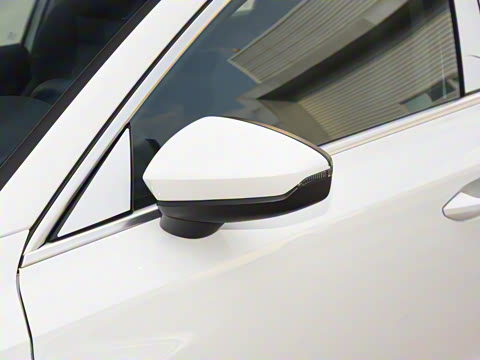 2023�� �Ŀ� A3L Limousine 35 TFSI ʱ��������