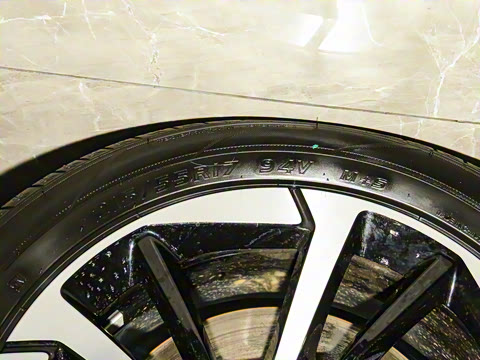 2025�� Plus 510 ������