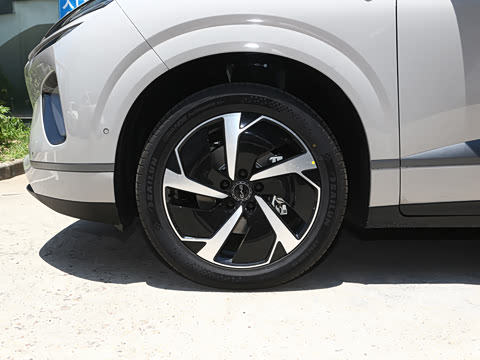 2025�� EV 605�캽Pro��