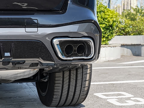 2025�� xDrive 40Li M�˶���ҹ��װ