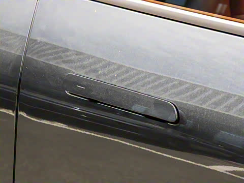 2025�� Ultra ���ܻ��°�