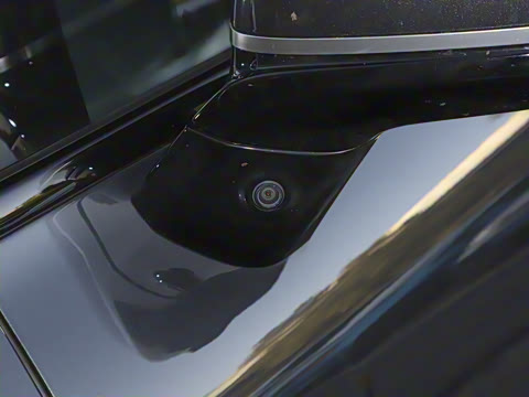 2025�� 700 Ultra�������������״��