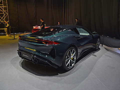 2025�� 2.0T DCT Turbo SE