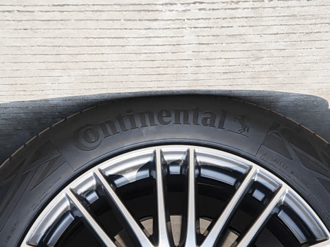 2025�� �Ŀ� GLC 300 L 4MATIC ������ 7��