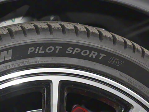 2025�� BRABUS ���ܰ�