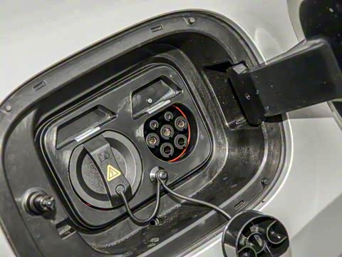 2025�� 215�콢PLUS