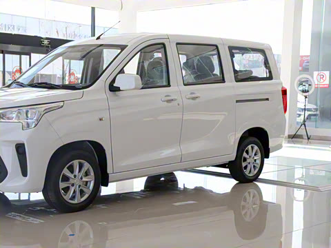 2025�� 1.5L �����Ϳͳ�(������)7��