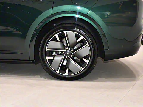 2025�� Pro ���ܻ��°�