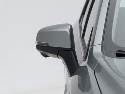 2025�� 2.0T�Զ�������Ӣ�� ����