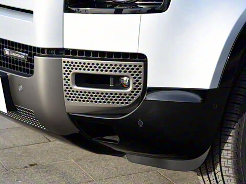 2023�� 110 3.0T P400 X-DYNAMIC HSE