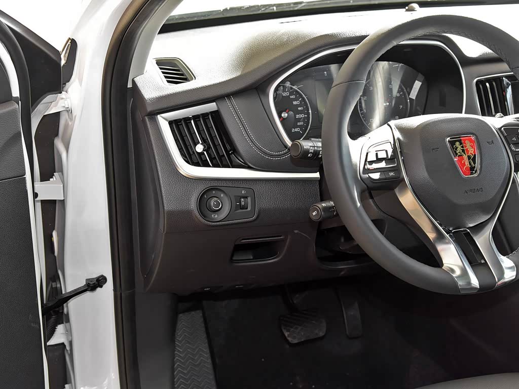 Roewe RX5 I, Внедорожник 5 дв.: фото поколения