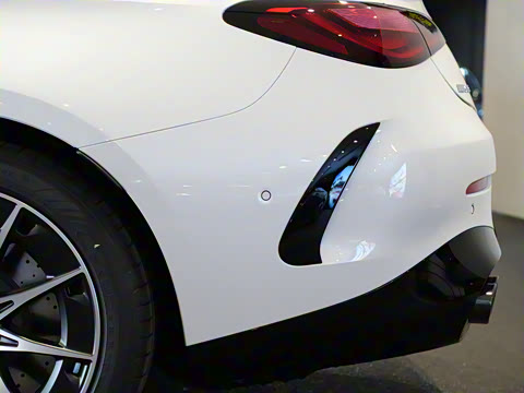 2025�� AMG CLE 53 4MATIC+ ���ܳ�