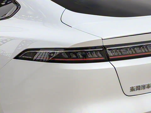 2025�� ���� 550ProѲ����