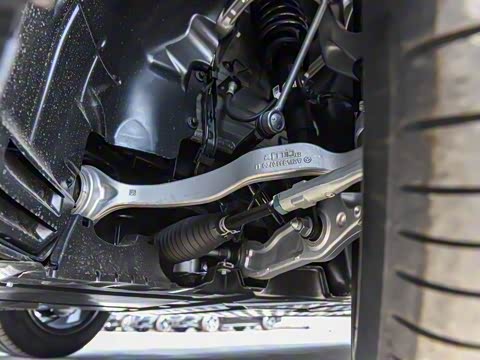 2025�� �Ŀ� E 260 L �˶���