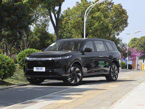 2025�� 636Max���Ȱ� 5��