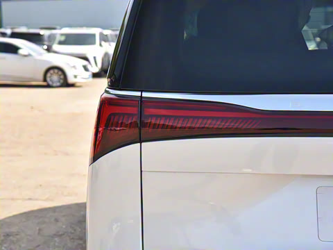 2025�� 2.0T ����������