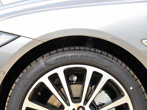 2021�� XFL 2.0T P250 ��������������