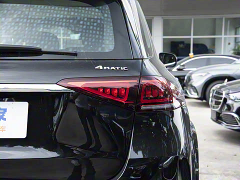 2023�� GLE 450 4MATIC ������