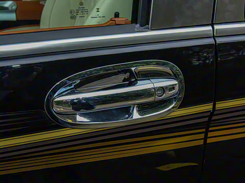 2025�� 2.0T ʢ��