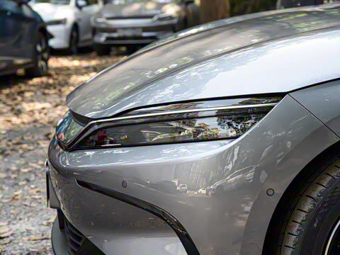 2022�� EV ������ 715KMǰ���콢��