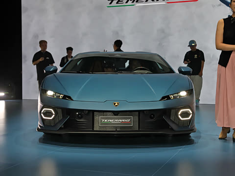 2025�� ������