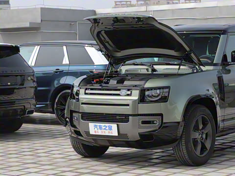 2023�� 110 3.0T P400 X-DYNAMIC HSE