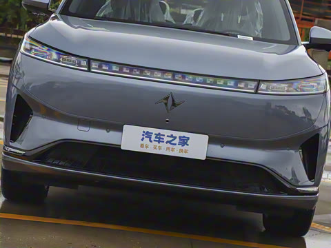 2025�� 210Ultra���Ȱ� 6��