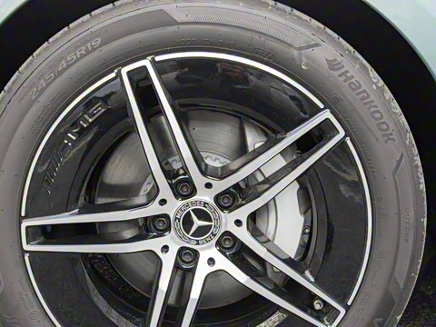 2025�� E 300 ʱ�����˶���