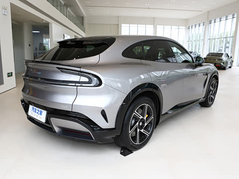 2025�� ��������������