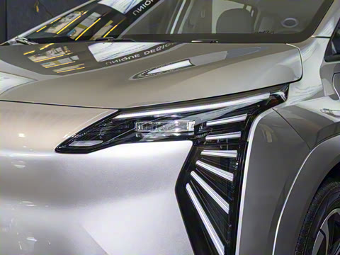 2025�� Plus 510 ������