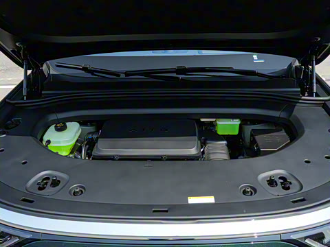 2025�� ���� Ultra�� 53.4kWh 6����