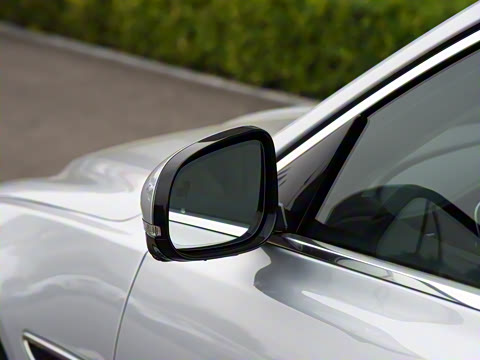 2022�� XFL 2.0T P250 ��������������