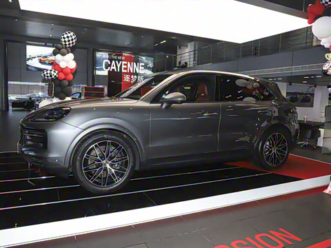 2025�� Cayenne 3.0T ���ΰ�