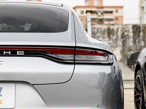 2023�� Panamera 4S 2.9T