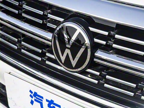 2025�� �Ŀ�� 300TSI DSG��Խ��