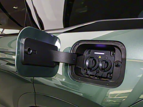 2025�� 1.5T 106KM������ 5�� �������