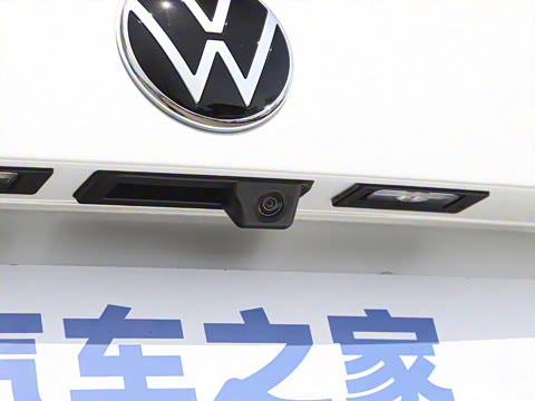 2025�� �Ŀ� 300TSI DSG׿Խ��