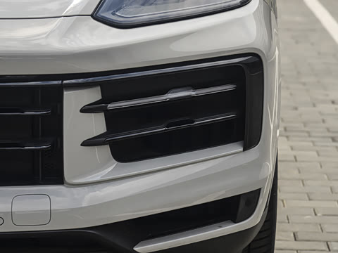 2025�� Cayenne 3.0T ���ΰ�