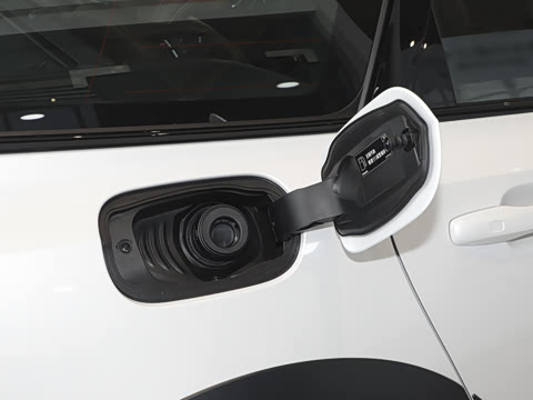 2025�� Cross Country B5 AWD �����