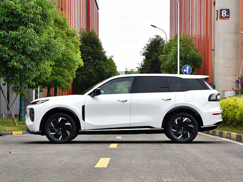 2025�� 215�����