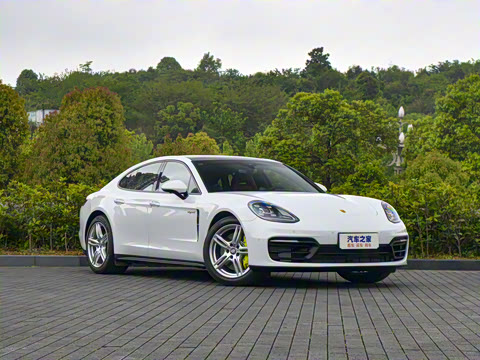 2022�� Panamera 4 E-Hybrid 2.9T