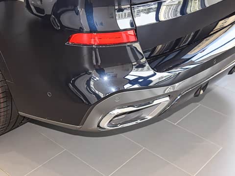 2020�� xDrive45e M�˶���װ