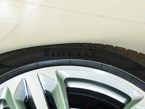 2024�� 4.0T GT V8