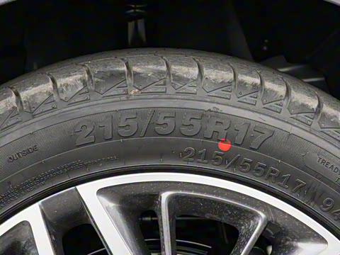 2025�� EV 510KM ���а�