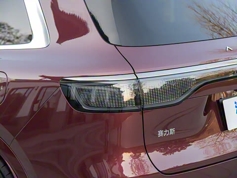 2025�� ���� Ultra�� 53.4kWh 6����